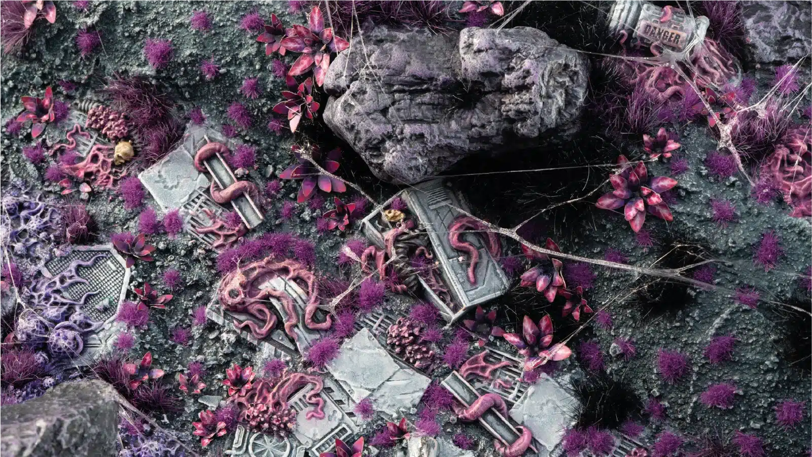 Gamers Grass - Purple Swarm Basing Box
